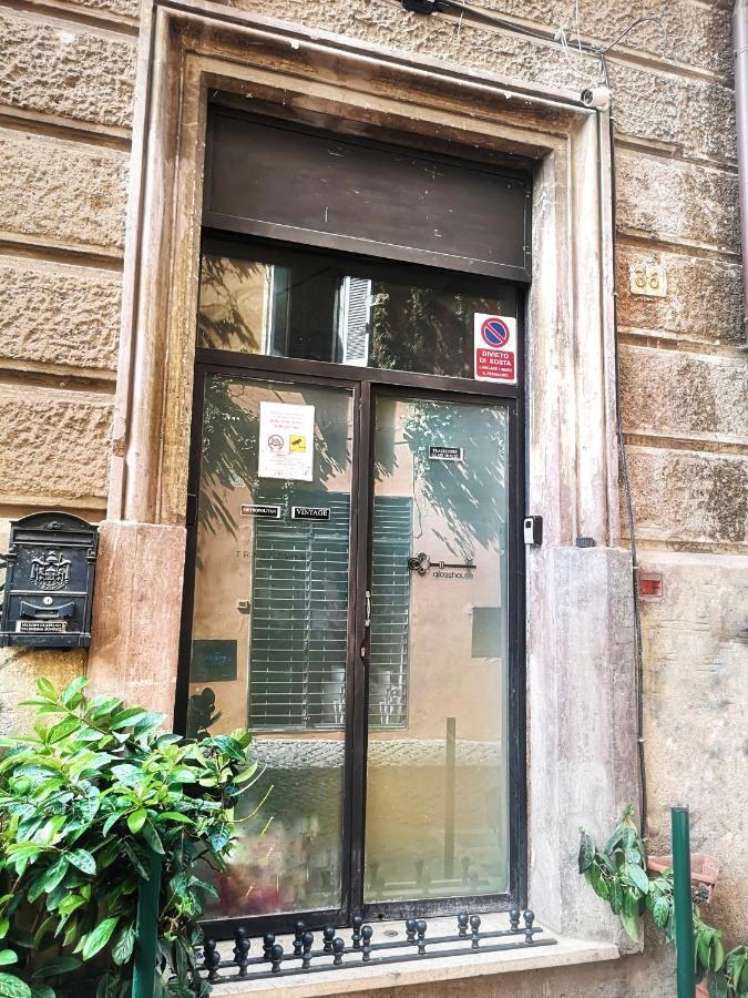 Trastevere Glasshouse Rome Room photo